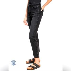 NWOT: Gap High Rise Vintage Slim Jeans